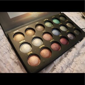 BH Cosmetics Supernova Eyeshadow Palette